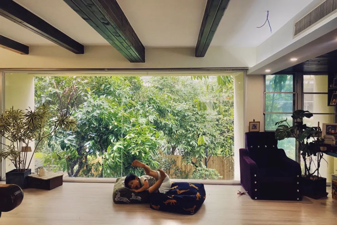 她卖掉市中心大平层,花2万租下梦中情房,太让人羡慕了!休闲区蓝鸢梦想 - Www.slyday.coM 她卖掉市中心大平层,花2万租下梦中情房,太让人羡慕了!休闲区蓝鸢梦想 - Www.slyday.coM