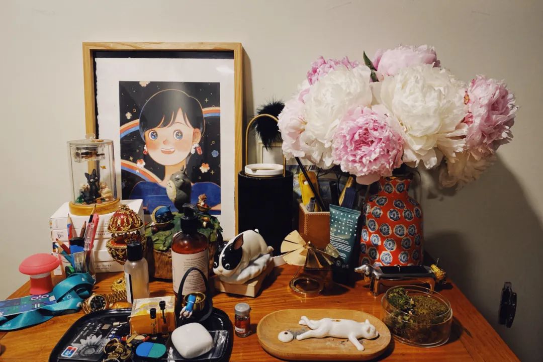 她卖掉市中心大平层,花2万租下梦中情房,太让人羡慕了!休闲区蓝鸢梦想 - Www.slyday.coM 她卖掉市中心大平层,花2万租下梦中情房,太让人羡慕了!休闲区蓝鸢梦想 - Www.slyday.coM