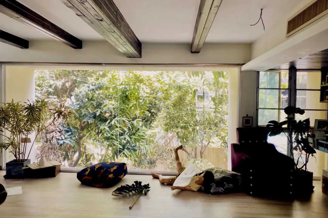 她卖掉市中心大平层,花2万租下梦中情房,太让人羡慕了!休闲区蓝鸢梦想 - Www.slyday.coM 她卖掉市中心大平层,花2万租下梦中情房,太让人羡慕了!休闲区蓝鸢梦想 - Www.slyday.coM