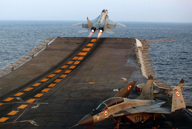 印度海军有多强?航母被粪炸潜艇被水淹,印度认为自己是亚洲第一休闲区蓝鸢梦想 - Www.slyday.coM 印度海军有多强?航母被粪炸潜艇被水淹,印度认为自己是亚洲第一休闲区蓝鸢梦想 - Www.slyday.coM