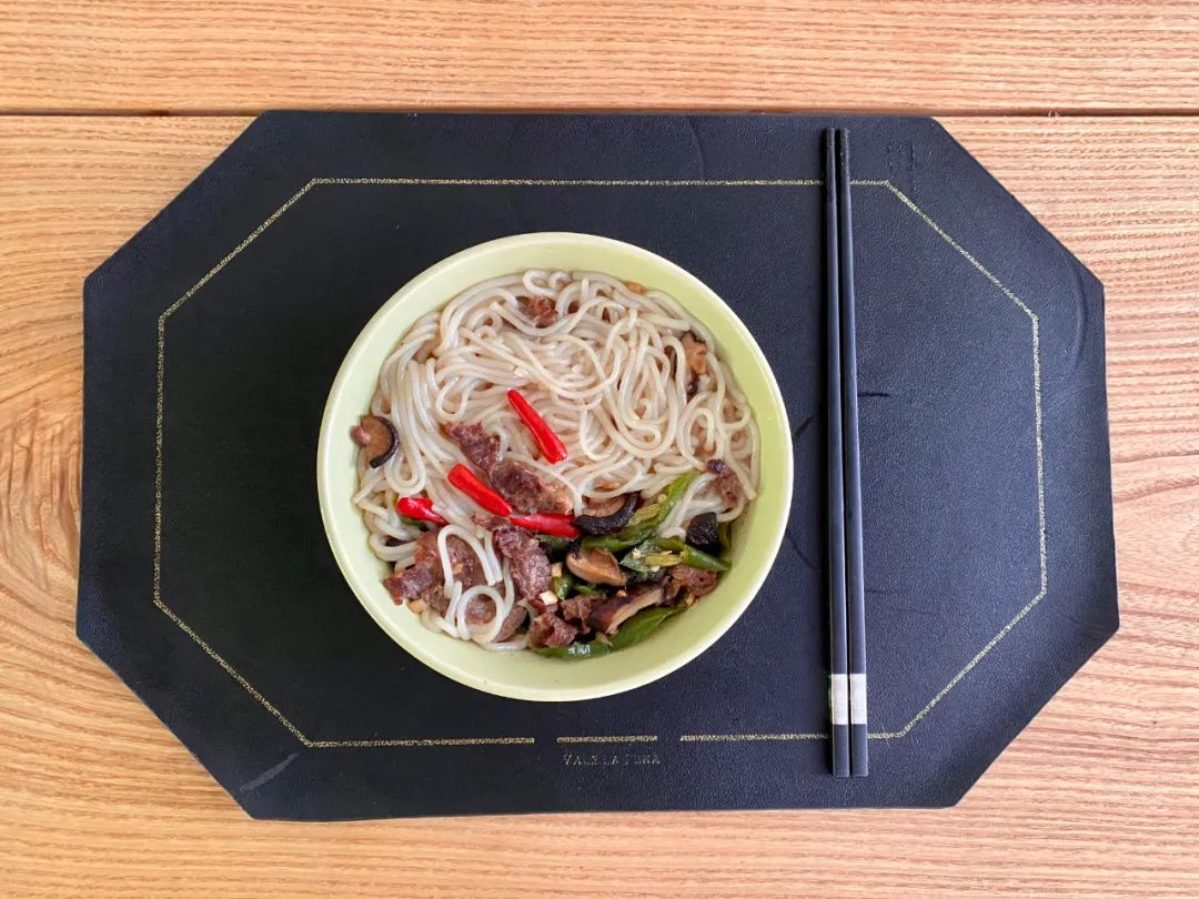 她卖掉市中心大平层,花2万租下梦中情房,太让人羡慕了!休闲区蓝鸢梦想 - Www.slyday.coM 她卖掉市中心大平层,花2万租下梦中情房,太让人羡慕了!休闲区蓝鸢梦想 - Www.slyday.coM