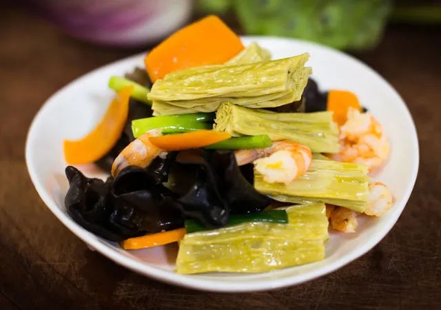 牛奶骨头汤统统靠边!它竟是优质的钙片,真没想到~休闲区蓝鸢梦想 - Www.slyday.coM 牛奶骨头汤统统靠边!它竟是优质的钙片,真没想到~休闲区蓝鸢梦想 - Www.slyday.coM