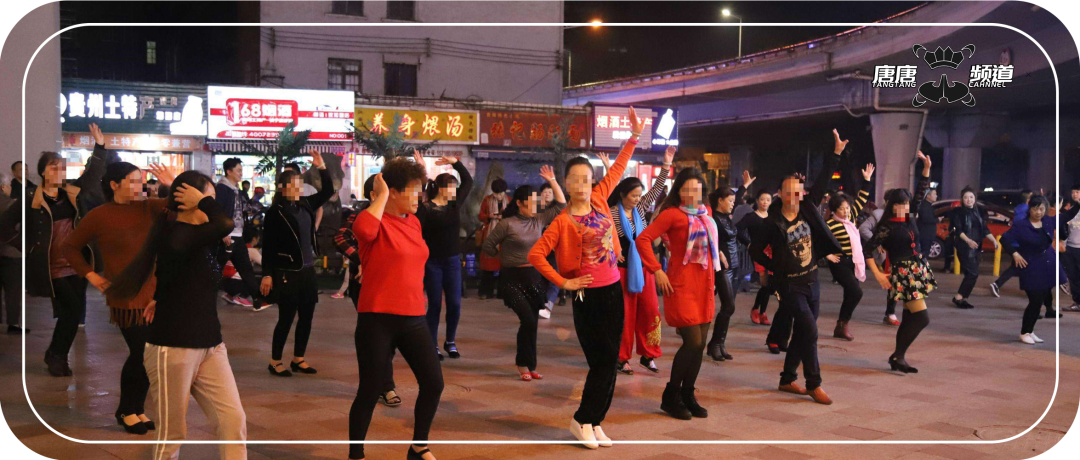 扰民且蛮不讲理的广场舞大妈,到底有多离谱?休闲区蓝鸢梦想 - Www.slyday.coM 扰民且蛮不讲理的广场舞大妈,到底有多离谱?休闲区蓝鸢梦想 - Www.slyday.coM