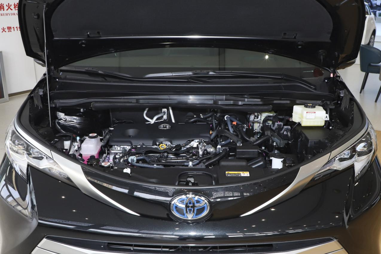 GL8 ES对比赛那 谁是家用MPV更优选?