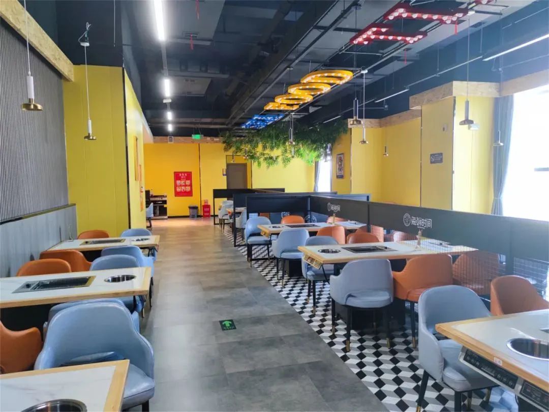 金枪鱼、活蟹各类海鲜不限量!烤肉+火锅双倍快乐!许昌这家海鲜自助让你分分钟吃回票价!休闲区蓝鸢梦想 - Www.slyday.coM 金枪鱼、活蟹各类海鲜不限量!烤肉+火锅双倍快乐!许昌这家海鲜自助让你分分钟吃回票价!休闲区蓝鸢梦想 - Www.slyday.coM