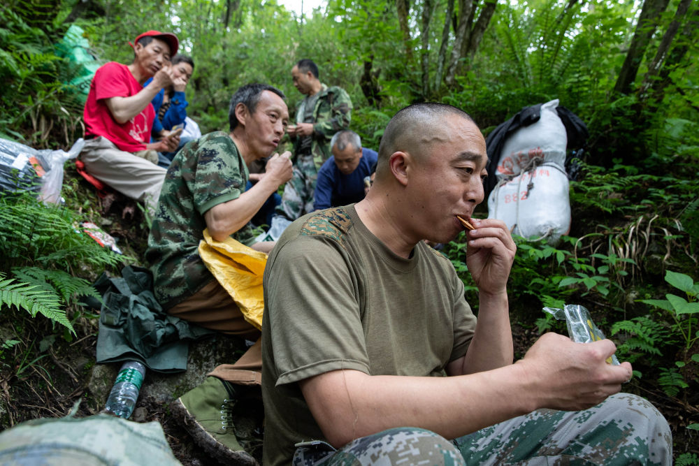 守山人免费完整版 e1db-5c1bb48c8714f2e5de0cb40bcff939d6.jpg