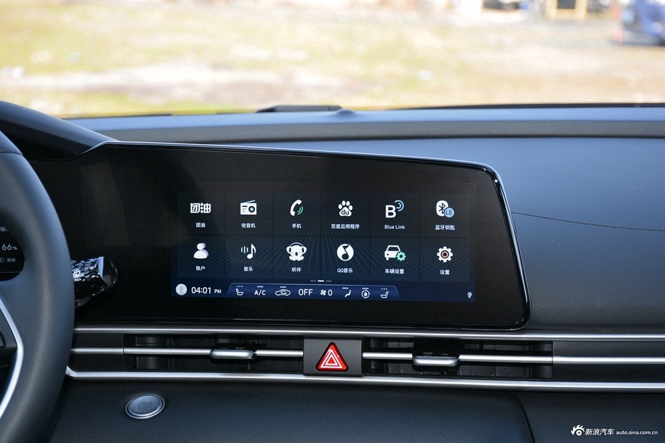 第七代伊兰特对比卡罗拉,Z时代年轻人的家用轿车应该怎么选?