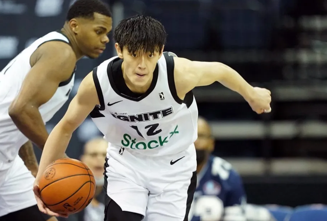 10年了,如今回头看,才明白易建联到底有多强休闲区蓝鸢梦想 - Www.slyday.coM 10年了,如今回头看,才明白易建联到底有多强休闲区蓝鸢梦想 - Www.slyday.coM