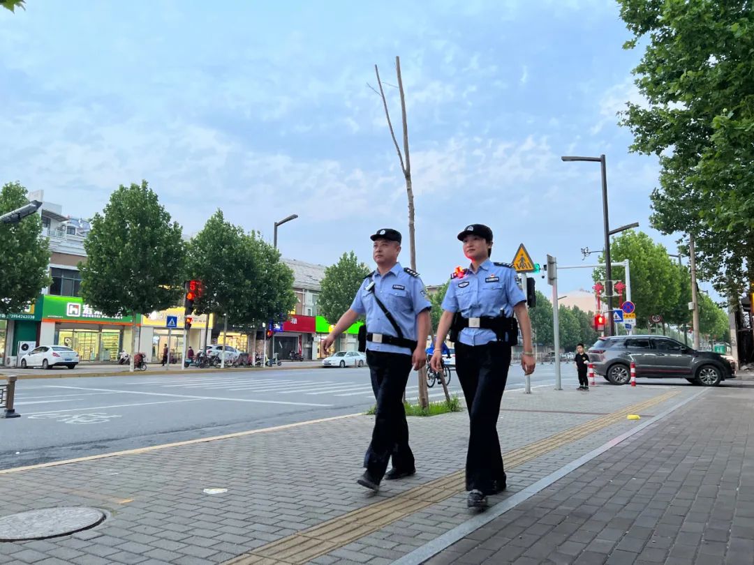 平度公安开展夏季大巡防警民携手创平安