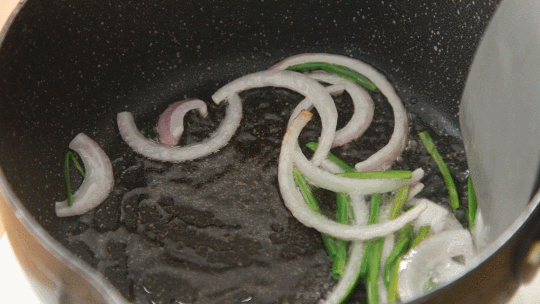 珍宝海鲜舫沉没后,我复刻了《食神》里的黯然销魂饭休闲区蓝鸢梦想 - Www.slyday.coM 珍宝海鲜舫沉没后,我复刻了《食神》里的黯然销魂饭休闲区蓝鸢梦想 - Www.slyday.coM