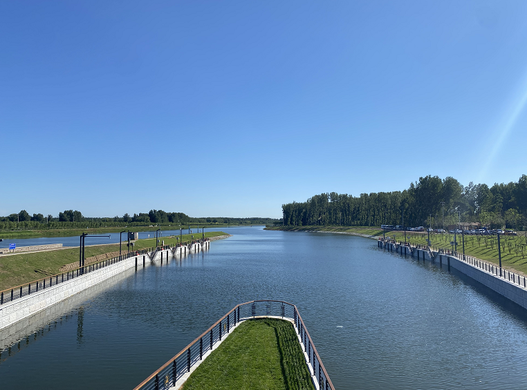 大运河京冀段实现互联互通通航,北京市第一次出现跨省际航道休闲区蓝鸢梦想 - Www.slyday.coM 大运河京冀段实现互联互通通航,北京市第一次出现跨省际航道休闲区蓝鸢梦想 - Www.slyday.coM