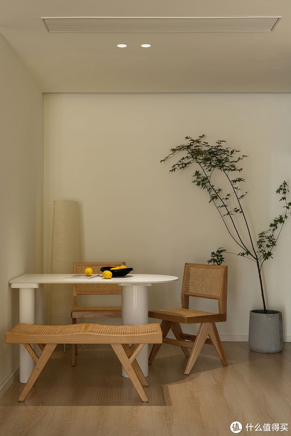 如果你也为装修配色而苦恼,那干脆就用奶油色,基本不会搭错休闲区蓝鸢梦想 - Www.slyday.coM 如果你也为装修配色而苦恼,那干脆就用奶油色,基本不会搭错休闲区蓝鸢梦想 - Www.slyday.coM