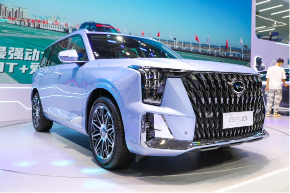 配置再升级,豪华再进阶GS8双擎四驱旗舰版重庆车展火辣上市休闲区蓝鸢梦想 - Www.slyday.coM 配置再升级,豪华再进阶GS8双擎四驱旗舰版重庆车展火辣上市休闲区蓝鸢梦想 - Www.slyday.coM