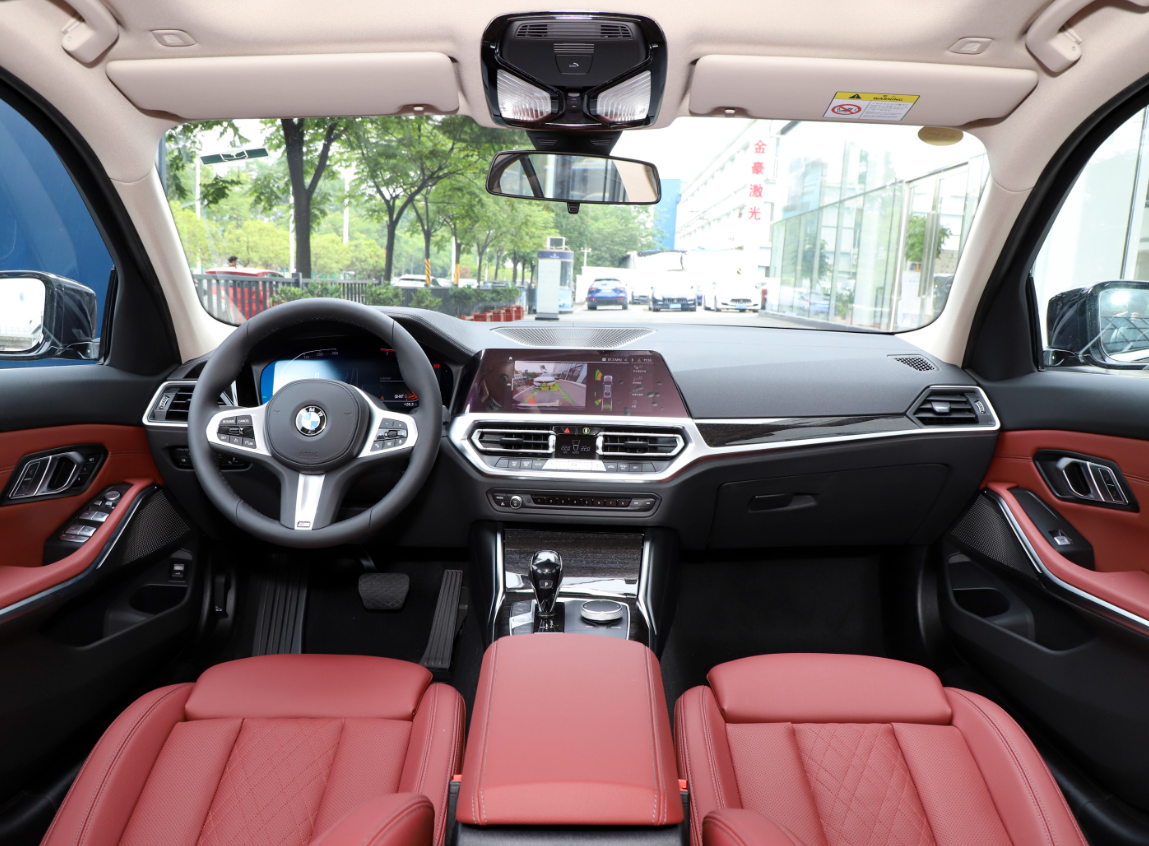 谁才是入门豪车的标杆?A4L、3系和C级横向对比,差距真的太大了休闲区蓝鸢梦想 - Www.slyday.coM 谁才是入门豪车的标杆?A4L、3系和C级横向对比,差距真的太大了休闲区蓝鸢梦想 - Www.slyday.coM