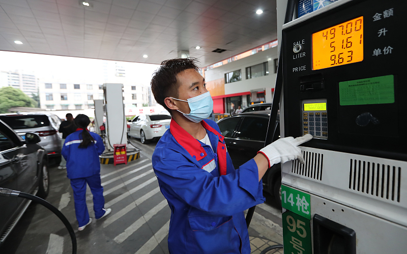 油价即将下调,为何老司机要加“高价油”?休闲区蓝鸢梦想 - Www.slyday.coM 油价即将下调,为何老司机要加“高价油”?休闲区蓝鸢梦想 - Www.slyday.coM