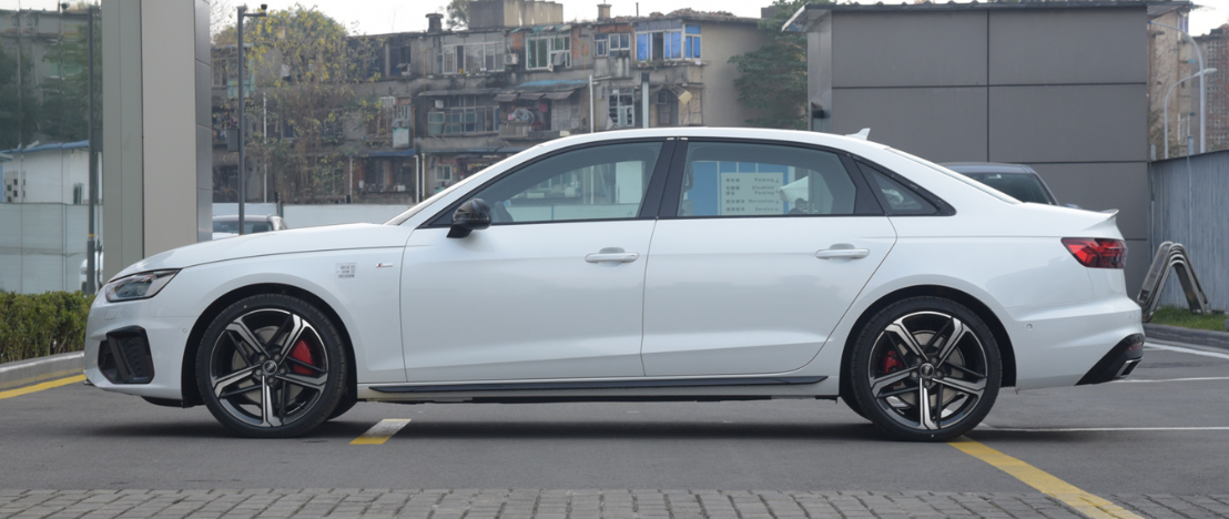 谁才是入门豪车的标杆?A4L、3系和C级横向对比,差距真的太大了休闲区蓝鸢梦想 - Www.slyday.coM 谁才是入门豪车的标杆?A4L、3系和C级横向对比,差距真的太大了休闲区蓝鸢梦想 - Www.slyday.coM