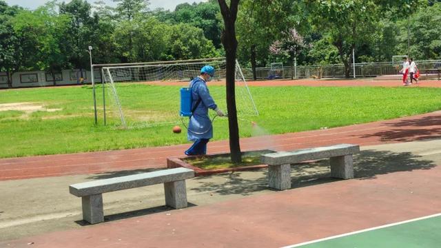 “不会放弃每一个孩子的升学梦想”他们为中考学生保驾护航休闲区蓝鸢梦想 - Www.slyday.coM “不会放弃每一个孩子的升学梦想”他们为中考学生保驾护航休闲区蓝鸢梦想 - Www.slyday.coM