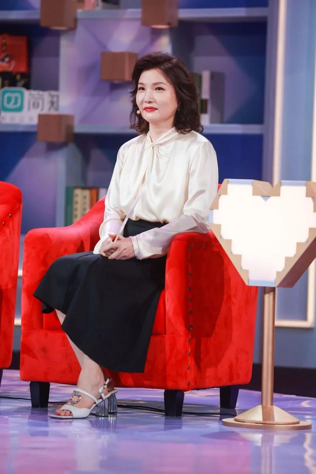 黄圣依与婆婆闹育儿分歧,豪门阔太没有带娃自由?插图22 黄圣依与婆婆闹育儿分歧,豪门阔太没有带娃自由?插图22
