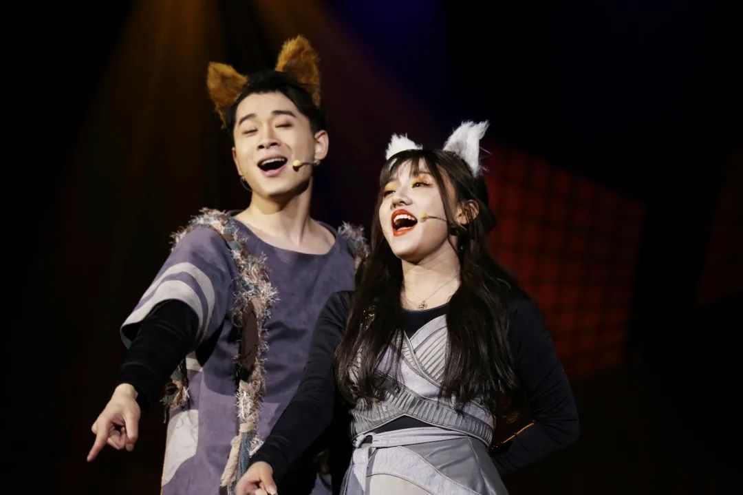 沈腾马丽再次搭档!新片即将上映,含腾量99.5%!烦死你们~休闲区蓝鸢梦想 - Www.slyday.coM 沈腾马丽再次搭档!新片即将上映,含腾量99.5%!烦死你们~休闲区蓝鸢梦想 - Www.slyday.coM