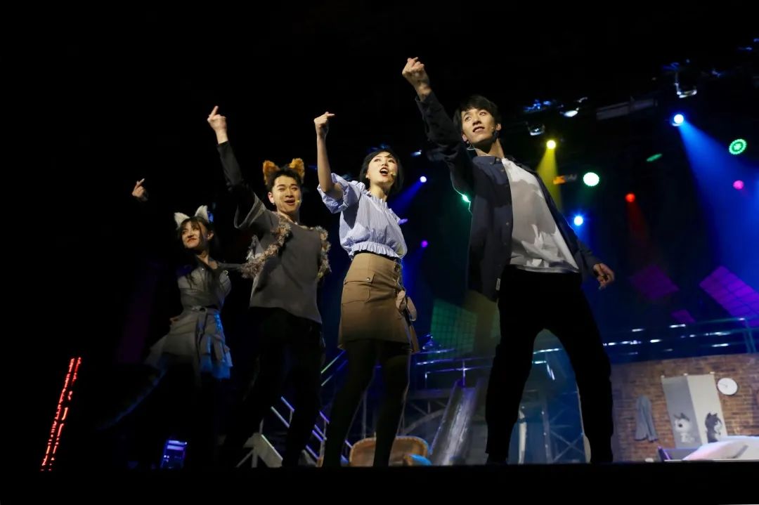 沈腾马丽再次搭档!新片即将上映,含腾量99.5%!烦死你们~休闲区蓝鸢梦想 - Www.slyday.coM 沈腾马丽再次搭档!新片即将上映,含腾量99.5%!烦死你们~休闲区蓝鸢梦想 - Www.slyday.coM