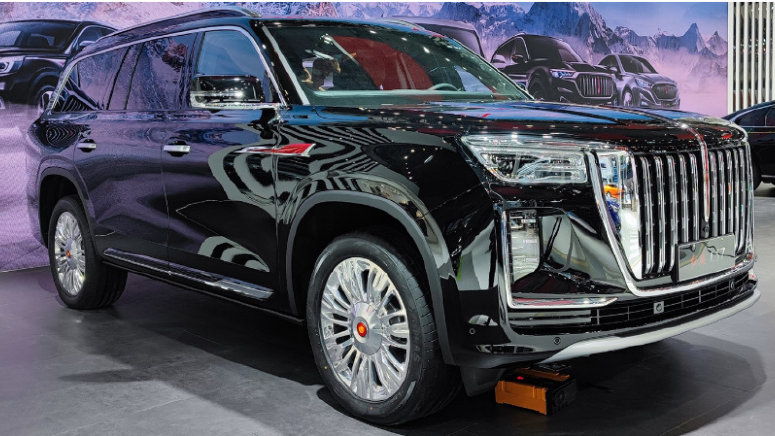 百万元级豪华SUV怎么选？红旗LS7对比宝马X7谁更突出？