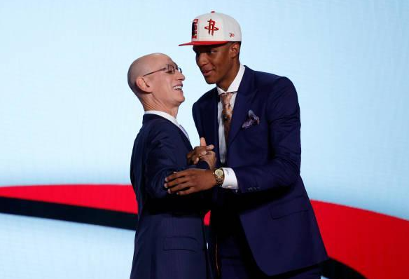 20年前的今天,他被选中了,我们以为是开始,其实已是巅峰休闲区蓝鸢梦想 - Www.slyday.coM 20年前的今天,他被选中了,我们以为是开始,其实已是巅峰休闲区蓝鸢梦想 - Www.slyday.coM