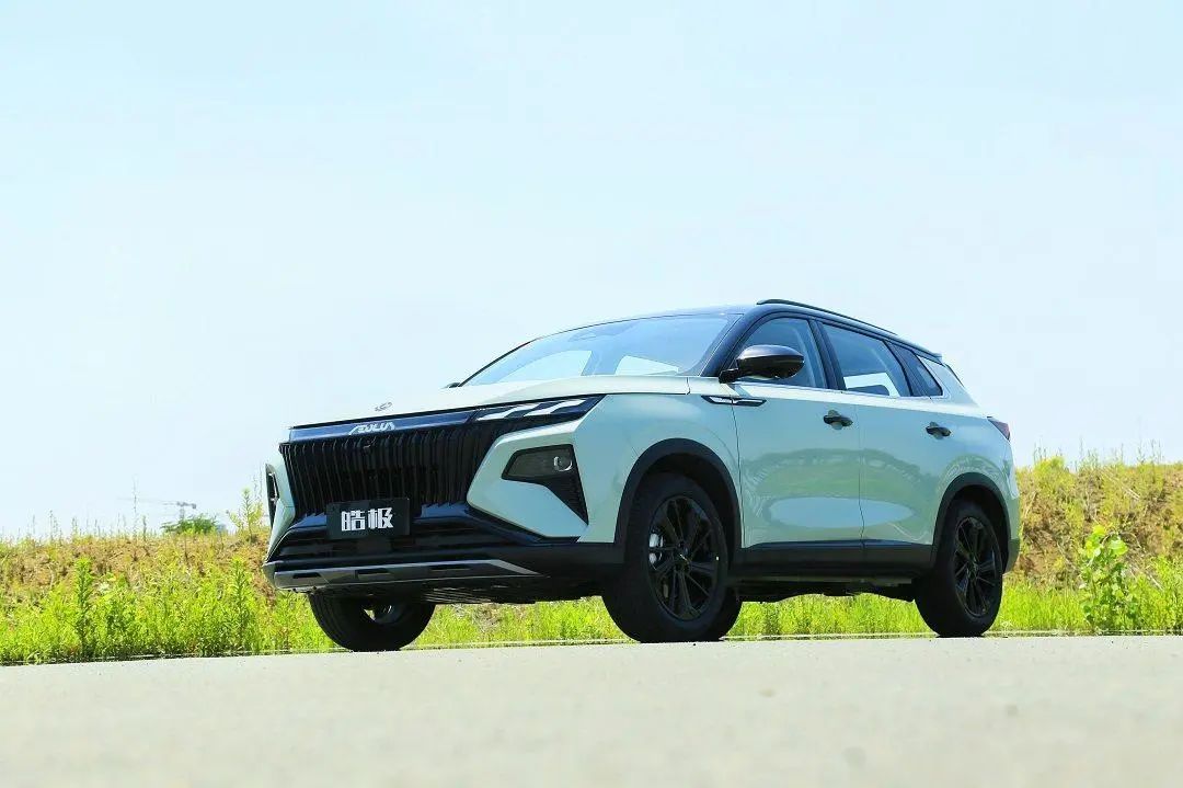 不到14万买混动中型SUV?油耗还不比汉兰达高 这些中国车太牛了!