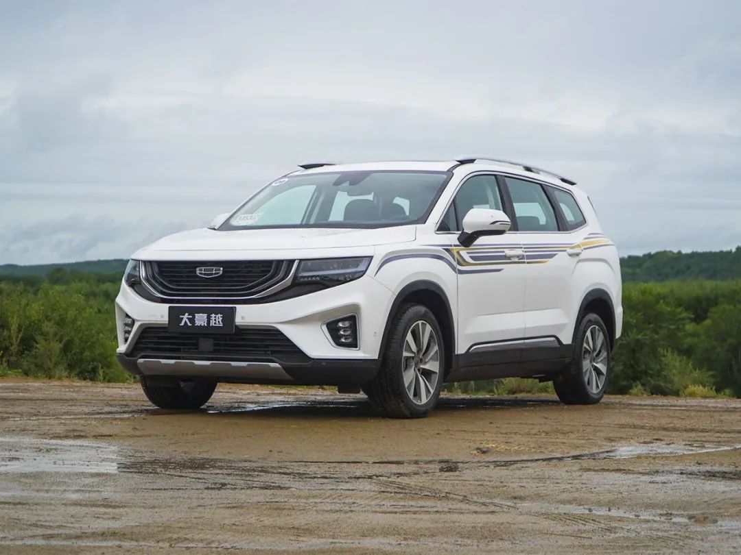 不到14万买混动中型SUV?油耗还不比汉兰达高 这些中国车太牛了!