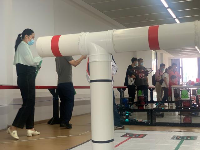 开放日人人人!这所新普高凭什么这么“热”?休闲区蓝鸢梦想 - Www.slyday.coM 开放日人人人!这所新普高凭什么这么“热”?休闲区蓝鸢梦想 - Www.slyday.coM