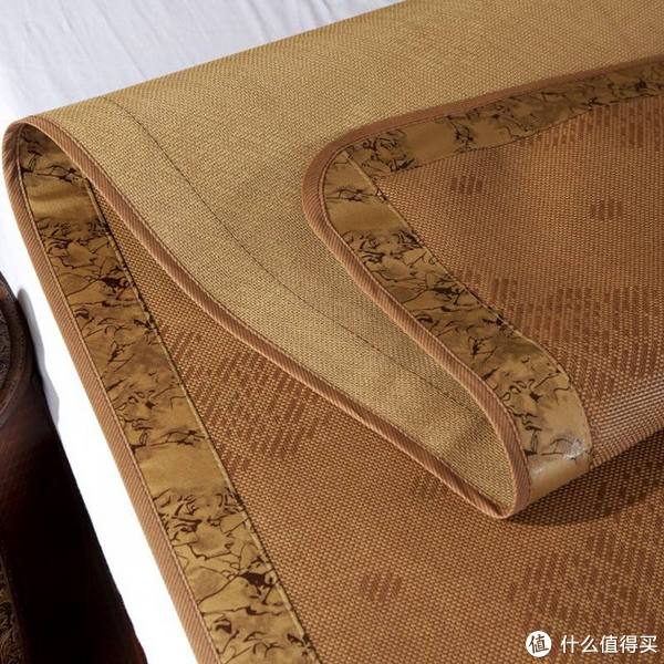 夏天燥热难当?那就看看这篇文章,选择适合自己的凉席吧。休闲区蓝鸢梦想 - Www.slyday.coM 夏天燥热难当?那就看看这篇文章,选择适合自己的凉席吧。休闲区蓝鸢梦想 - Www.slyday.coM