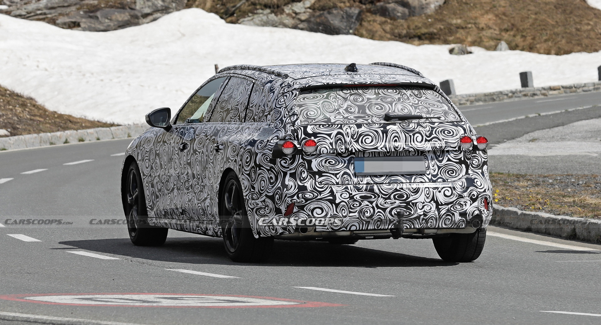 与路试车型相似 奥迪全新A4 Avant渲染图提前看