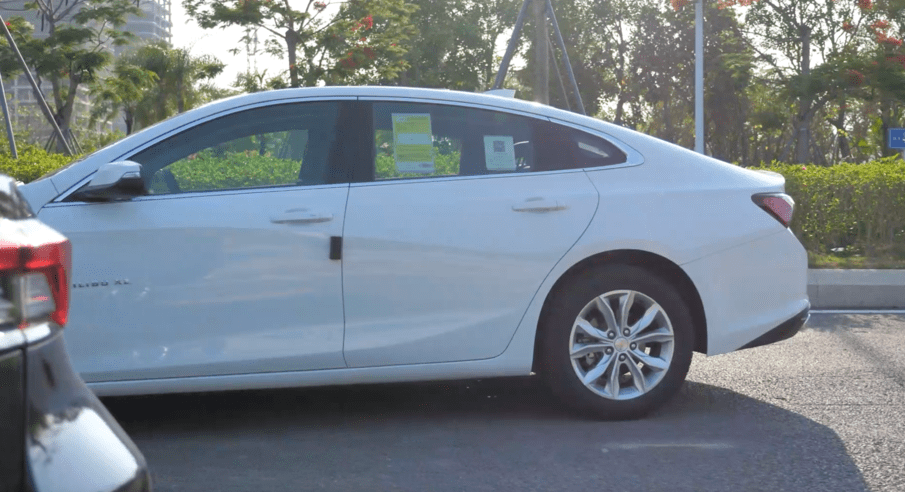 适合小年轻的B级车!这三台好看好开还有2.0T,关键价格也不贵