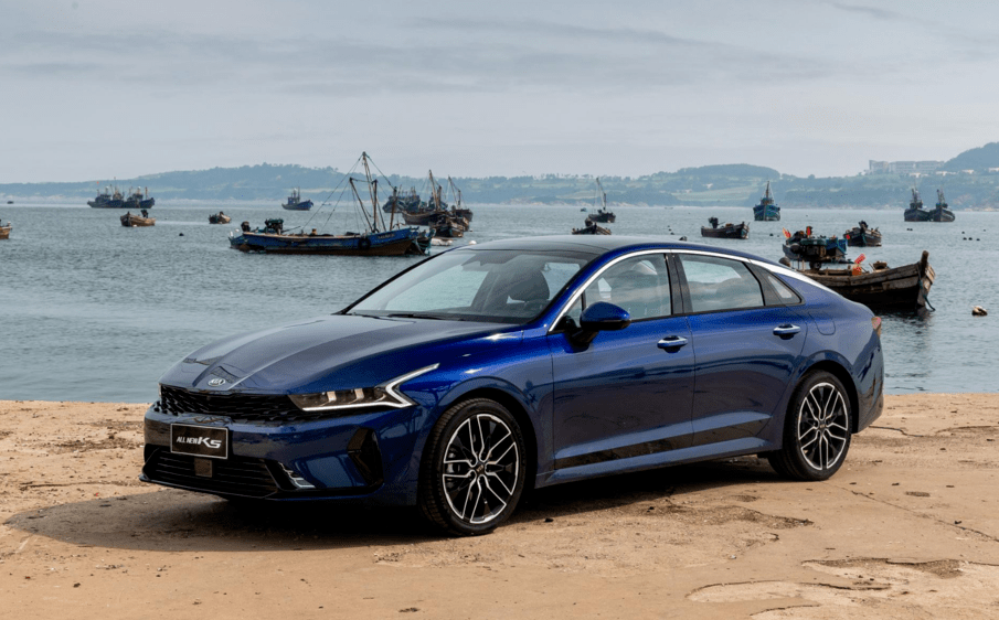 适合小年轻的B级车!这三台好看好开还有2.0T,关键价格也不贵