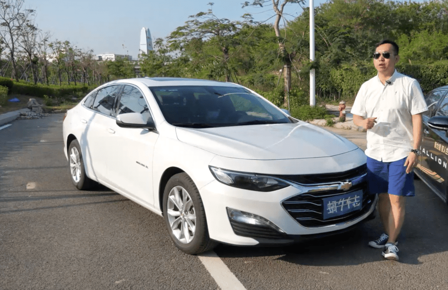 适合小年轻的B级车!这三台好看好开还有2.0T,关键价格也不贵