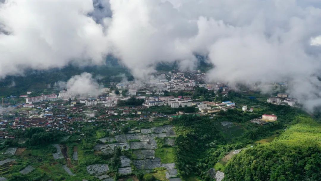 跨过壮美河山奔赴大美边境探线进行时go