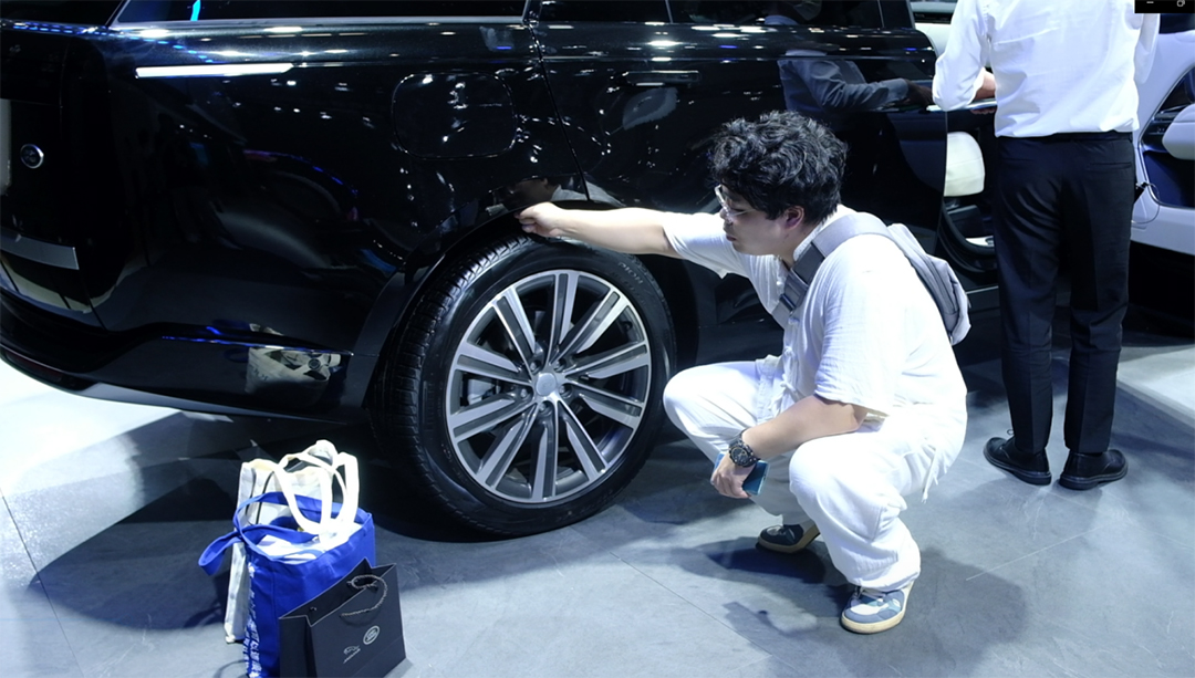 重庆车展现场实拍,聊聊车展本身以及那些瞩目的车型(二)休闲区蓝鸢梦想 - Www.slyday.coM 重庆车展现场实拍,聊聊车展本身以及那些瞩目的车型(二)休闲区蓝鸢梦想 - Www.slyday.coM