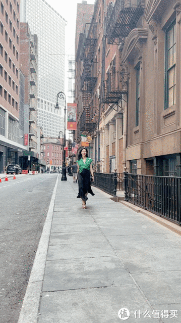 259 元的衬衣我穿了整整一周!赶时髦不需要很多钱休闲区蓝鸢梦想 - Www.slyday.coM 259 元的衬衣我穿了整整一周!赶时髦不需要很多钱休闲区蓝鸢梦想 - Www.slyday.coM