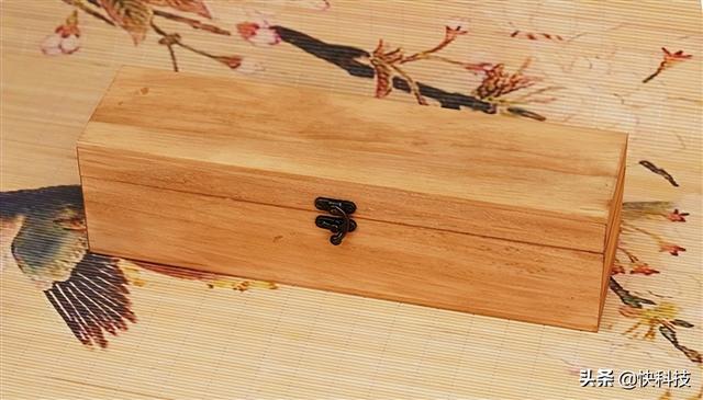 小米12S系列发布会邀请函图赏:一瓶来自徕卡家乡的葡萄酒休闲区蓝鸢梦想 - Www.slyday.coM 小米12S系列发布会邀请函图赏:一瓶来自徕卡家乡的葡萄酒休闲区蓝鸢梦想 - Www.slyday.coM