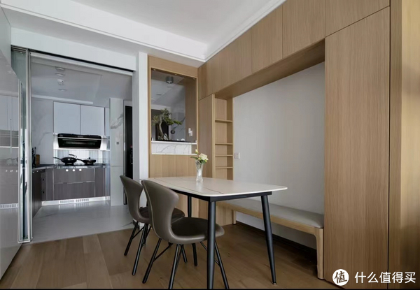 发现一户广州70后大叔的家,因玄关改造太特别,被整栋楼邻居羡慕休闲区蓝鸢梦想 - Www.slyday.coM 发现一户广州70后大叔的家,因玄关改造太特别,被整栋楼邻居羡慕休闲区蓝鸢梦想 - Www.slyday.coM