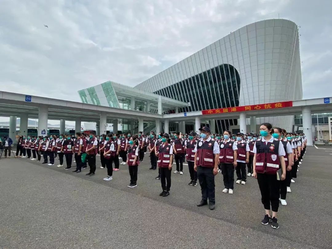 香港00后:“我一出生就是中国人”,25年过去了,如今的香港街头满眼中国红休闲区蓝鸢梦想 - Www.slyday.coM 香港00后:“我一出生就是中国人”,25年过去了,如今的香港街头满眼中国红休闲区蓝鸢梦想 - Www.slyday.coM
