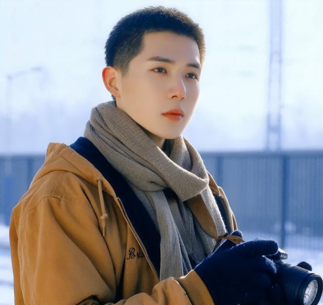 娱乐圈6位高学历明星,周笔畅高考成绩681,李健被清华保送休闲区蓝鸢梦想 - Www.slyday.coM 娱乐圈6位高学历明星,周笔畅高考成绩681,李健被清华保送休闲区蓝鸢梦想 - Www.slyday.coM