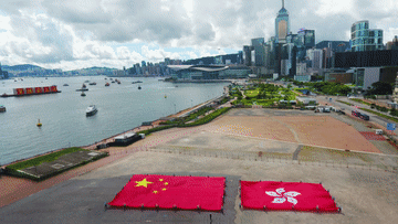 香港00后:“我一出生就是中国人”,25年过去了,如今的香港街头满眼中国红休闲区蓝鸢梦想 - Www.slyday.coM 香港00后:“我一出生就是中国人”,25年过去了,如今的香港街头满眼中国红休闲区蓝鸢梦想 - Www.slyday.coM