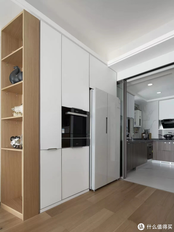 发现一户广州70后大叔的家,因玄关改造太特别,被整栋楼邻居羡慕休闲区蓝鸢梦想 - Www.slyday.coM 发现一户广州70后大叔的家,因玄关改造太特别,被整栋楼邻居羡慕休闲区蓝鸢梦想 - Www.slyday.coM