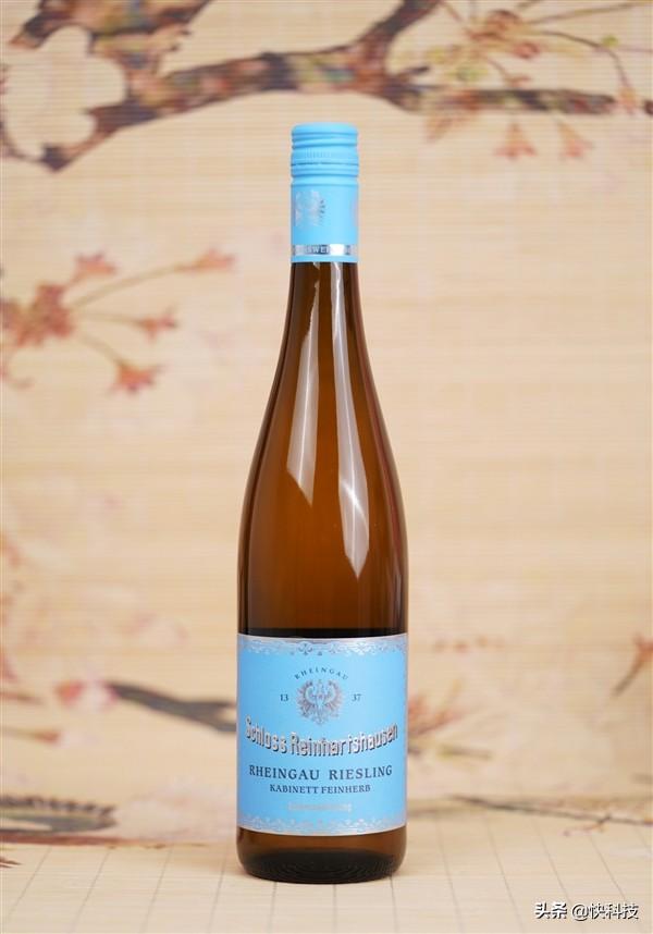 小米12S系列发布会邀请函图赏:一瓶来自徕卡家乡的葡萄酒休闲区蓝鸢梦想 - Www.slyday.coM 小米12S系列发布会邀请函图赏:一瓶来自徕卡家乡的葡萄酒休闲区蓝鸢梦想 - Www.slyday.coM