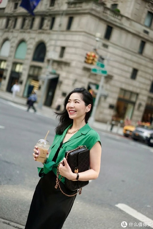 259 元的衬衣我穿了整整一周!赶时髦不需要很多钱休闲区蓝鸢梦想 - Www.slyday.coM 259 元的衬衣我穿了整整一周!赶时髦不需要很多钱休闲区蓝鸢梦想 - Www.slyday.coM