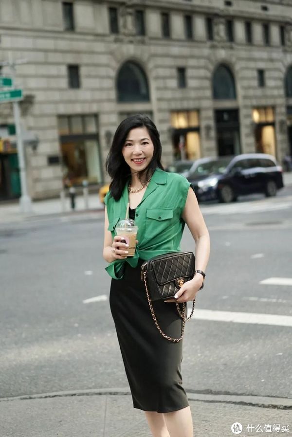 259 元的衬衣我穿了整整一周!赶时髦不需要很多钱休闲区蓝鸢梦想 - Www.slyday.coM 259 元的衬衣我穿了整整一周!赶时髦不需要很多钱休闲区蓝鸢梦想 - Www.slyday.coM