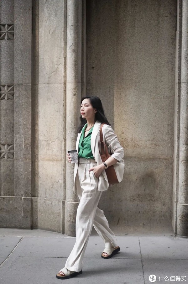 259 元的衬衣我穿了整整一周!赶时髦不需要很多钱休闲区蓝鸢梦想 - Www.slyday.coM 259 元的衬衣我穿了整整一周!赶时髦不需要很多钱休闲区蓝鸢梦想 - Www.slyday.coM