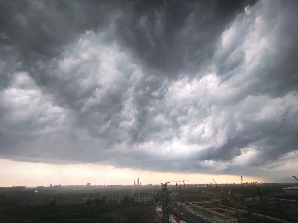 上海今天集齐5个气象预警!暴雨后气温暴跌,梅雨后双台风要来?休闲区蓝鸢梦想 - Www.slyday.coM 上海今天集齐5个气象预警!暴雨后气温暴跌,梅雨后双台风要来?休闲区蓝鸢梦想 - Www.slyday.coM
