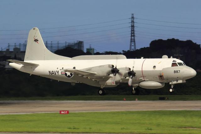 航母没进南海,侦察机抵近海峡口,军舰或要穿越,美军在试探底线休闲区蓝鸢梦想 - Www.slyday.coM 航母没进南海,侦察机抵近海峡口,军舰或要穿越,美军在试探底线休闲区蓝鸢梦想 - Www.slyday.coM