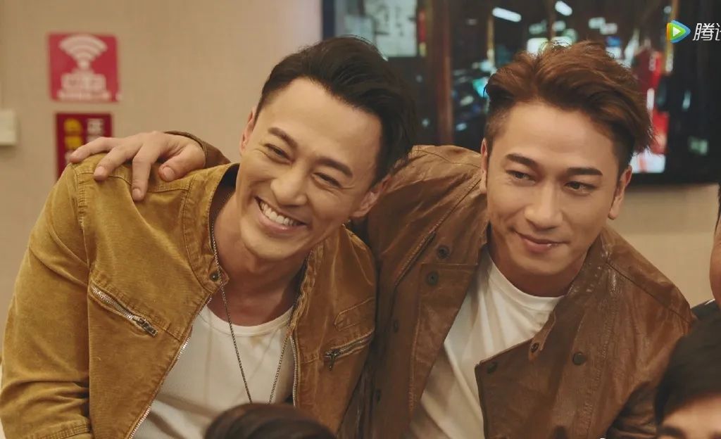 林峯、吴卓羲“双龙合体”,强势参战《披荆斩棘》,黄宗泽忙住“开片”无缘做“哥哥”!休闲区蓝鸢梦想 - Www.slyday.coM 林峯、吴卓羲“双龙合体”,强势参战《披荆斩棘》,黄宗泽忙住“开片”无缘做“哥哥”!休闲区蓝鸢梦想 - Www.slyday.coM